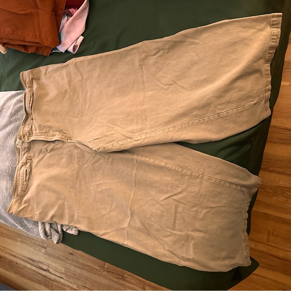 Madewell Women's Tan Cropped Pants